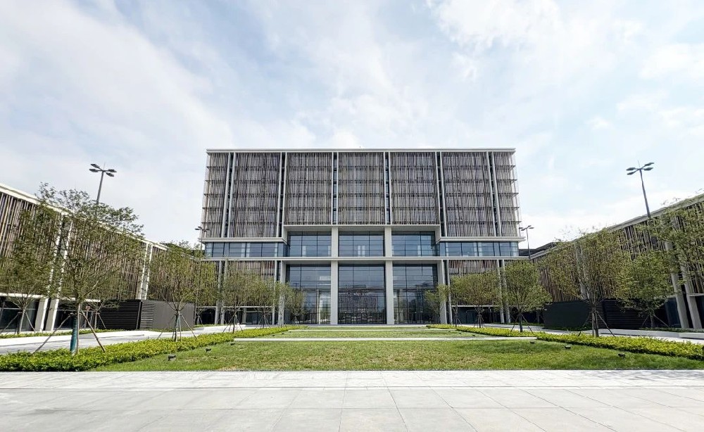 海驪承建 | 上合大廈，匠心打造國(guó)際會(huì)客廳