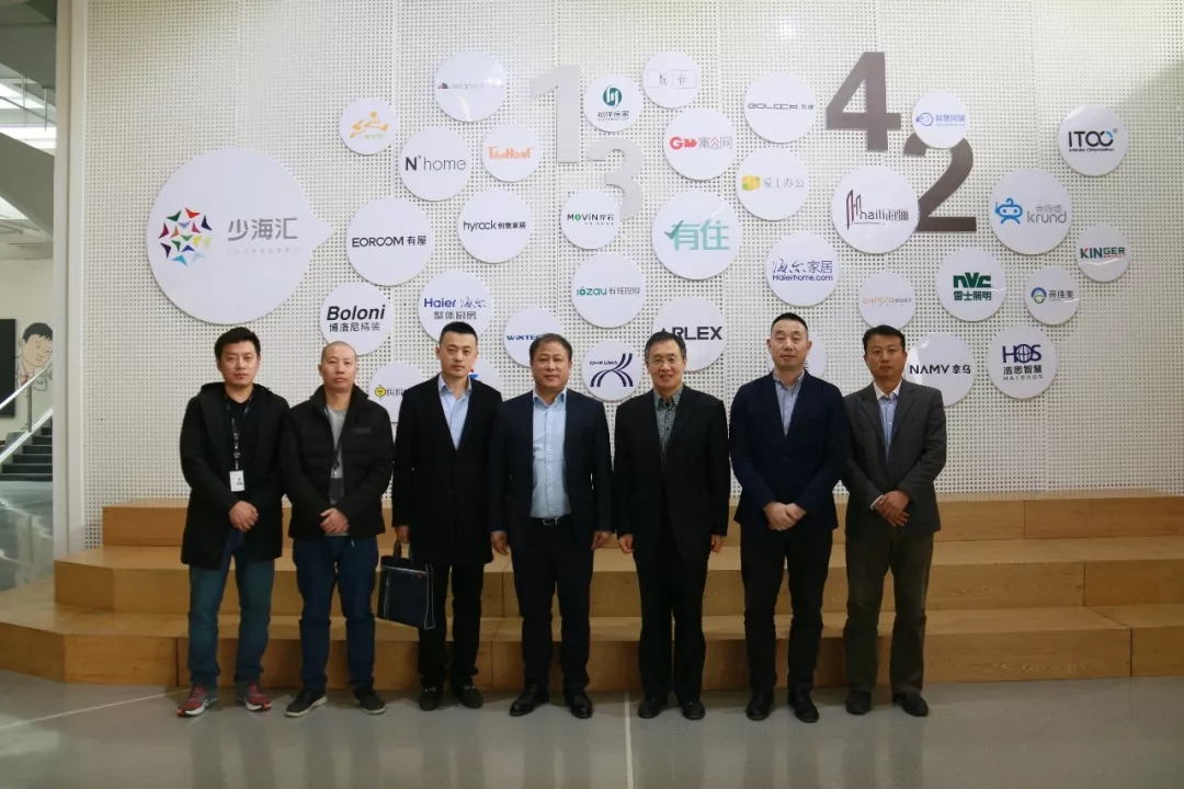 青島市建管局、市裝飾協(xié)會訪問海驪，點贊生態(tài)融合推動兄弟企業(yè)發(fā)展