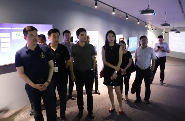 碧桂園客人來(lái)訪海驪，洽談住居新合作!